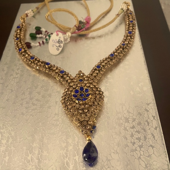 NWOT Indian Jewelry Set - Picture 2 of 3